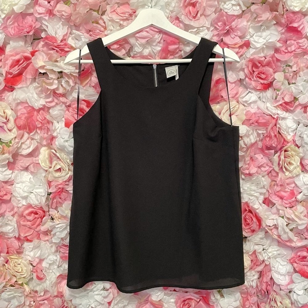 Paper Crane Sleeveless Bouse Sz M
